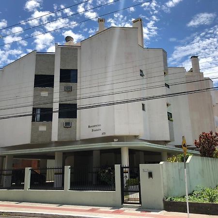 Apartamento A 100 Metros Da Praia Em Canasvieiras Florianópolis Dış mekan fotoğraf